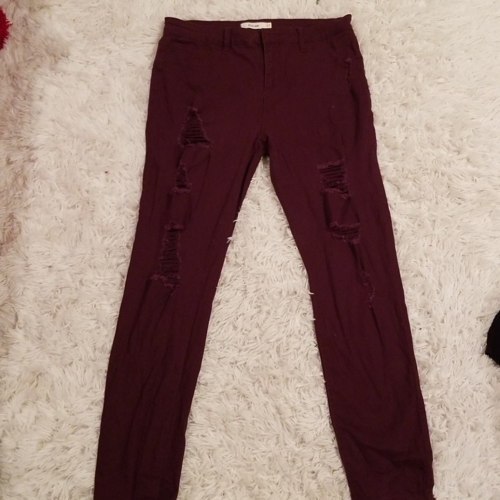 Cello distressed maroon skinny jeans never worn